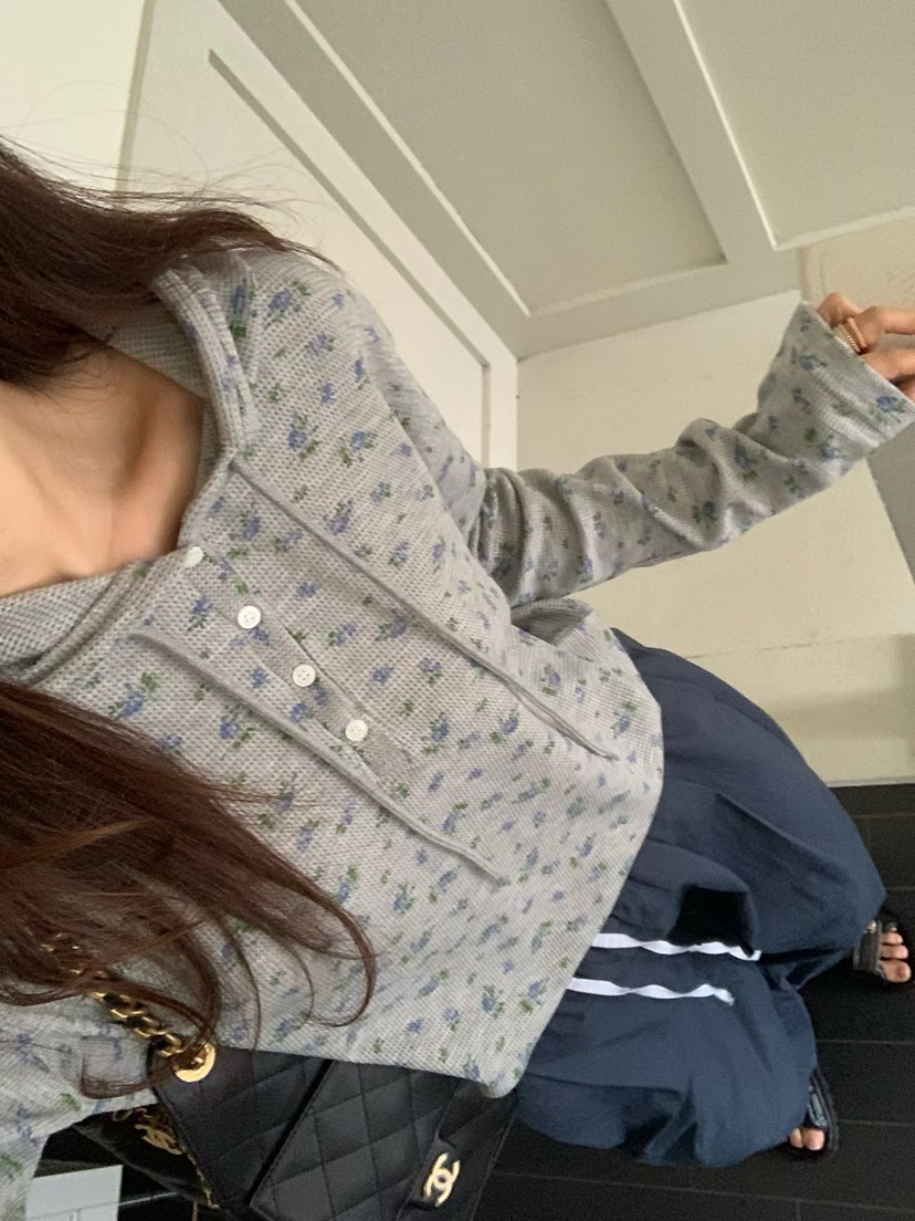 LA CREME韓國直郵女裝新品職業推薦熱賣長袖T恤連帽衫柔軟LA CREME長袖T恤