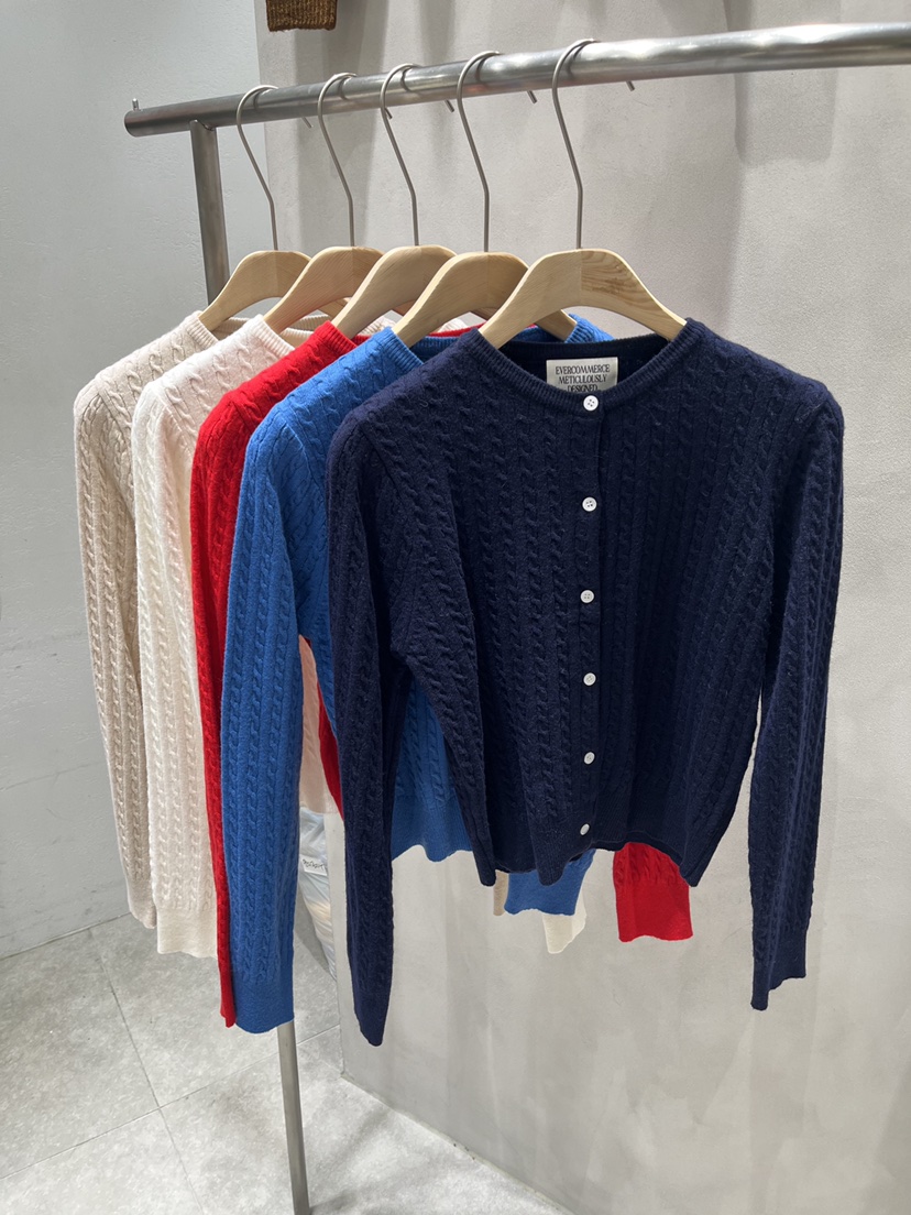 EVERCOMMERCE METICULOUSLY DESIGNED韓國直郵女士新款休閑針織衫EVERCOMMERCE METICULOUSLY DESIGNED針織衫