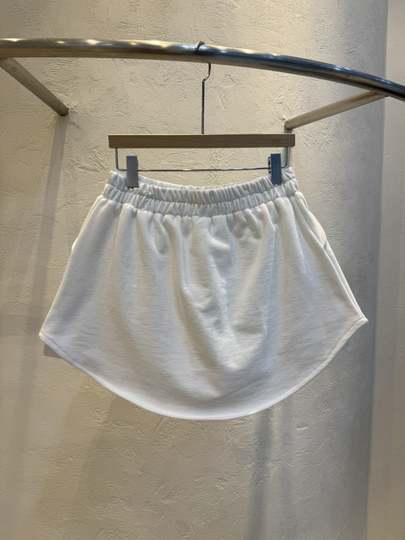 RIAH東大門實拍女士新款熱賣人氣休閑真品時尚職業推薦裙褲RIAH裙褲