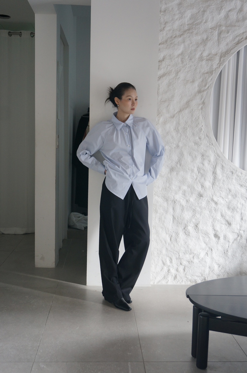 OURS韓國代購女士新款真品時尚熱賣休閑襯衫蕾絲衫褶皺條紋OURS襯衫/蕾絲衫