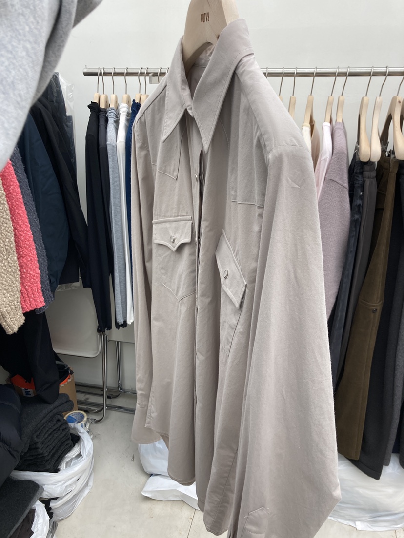 CURVY東大門實拍女裝新品休閑推薦真品時尚熱賣襯衫蕾絲衫CURVY襯衫/蕾絲衫圖色2