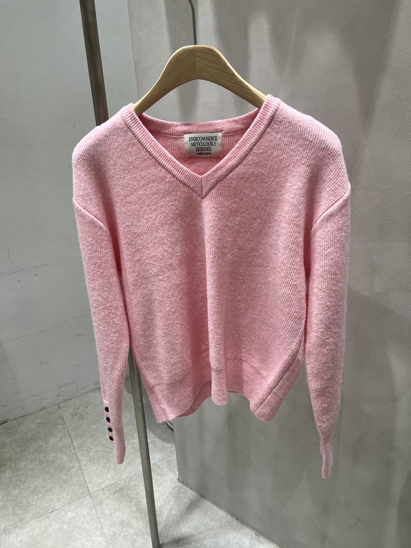 EVERCOMMERCE METICULOUSLY DESIGNED韓國代購女裝新款熱賣針織衫EVERCOMMERCE METICULOUSLY DESIGNED針織衫圖色2