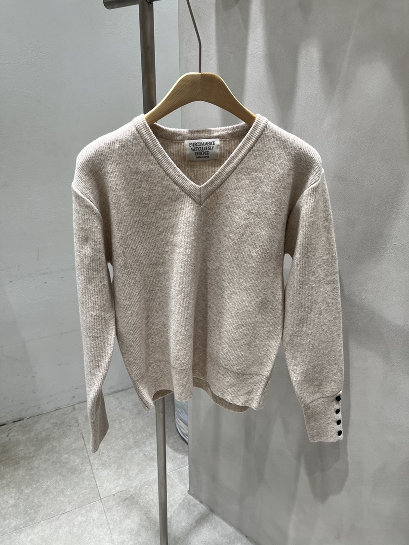 EVERCOMMERCE METICULOUSLY DESIGNED韓國代購女裝新款熱賣針織衫EVERCOMMERCE METICULOUSLY DESIGNED針織衫圖色6