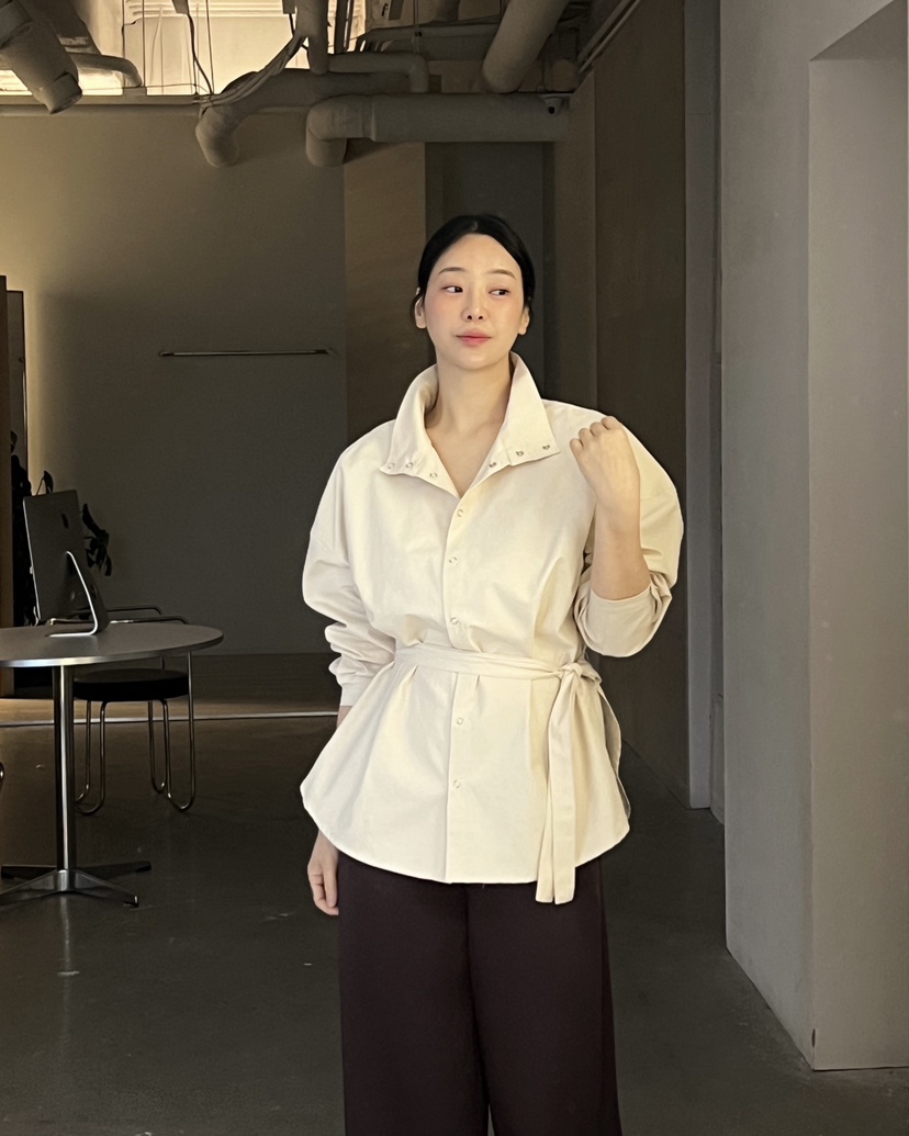 VERNI東大門實拍女士新品真品職業時尚襯衫蕾絲衫含腰帶高領VERNI襯衫/蕾絲衫