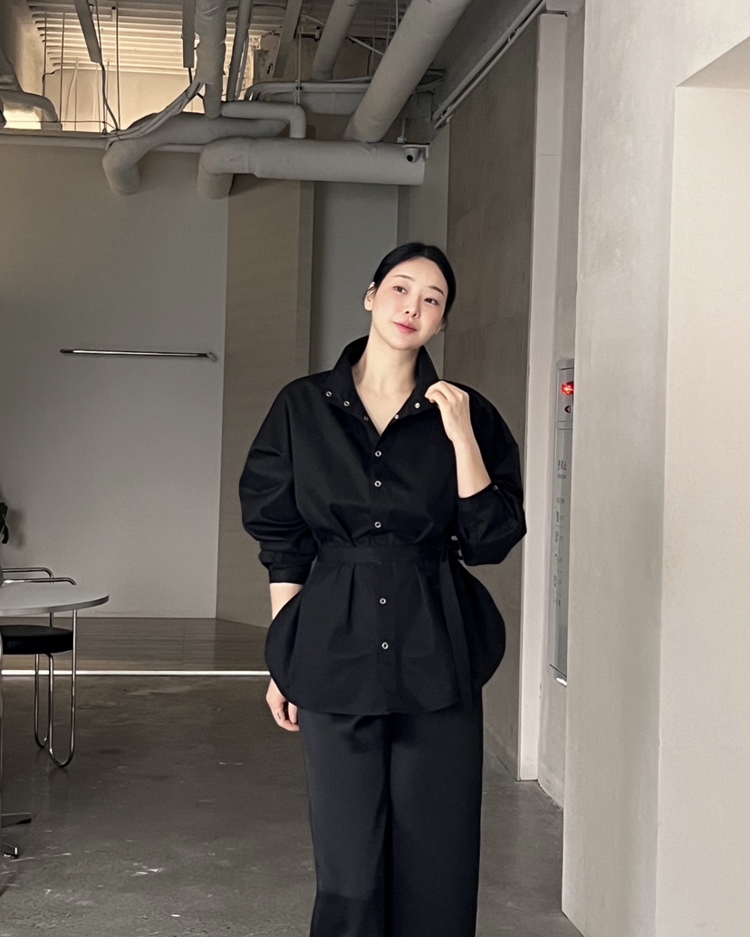 VERNI東大門實拍女士新品真品職業時尚襯衫蕾絲衫含腰帶高領VERNI襯衫/蕾絲衫