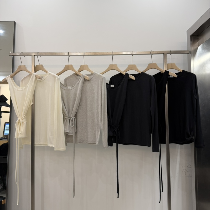 THE EYL東大門直郵女裝新款真品休閑熱賣人氣職業吊帶背心THE EYL吊帶/背心