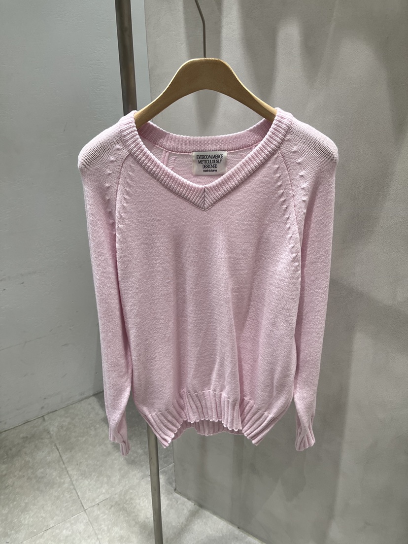 EVERCOMMERCE METICULOUSLY DESIGNED東大門實拍女士新款熱賣針織衫EVERCOMMERCE METICULOUSLY DESIGNED針織衫圖色1