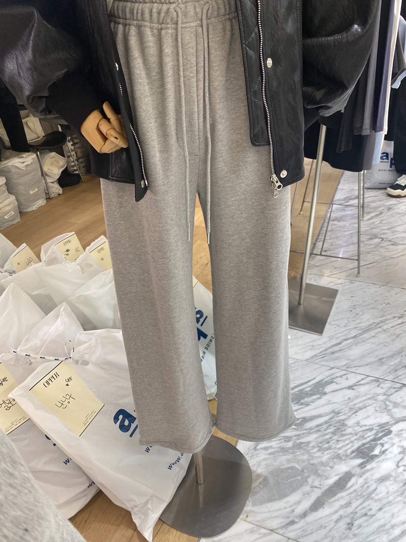 OP PER東大門實拍女士新款職業時尚推薦26春夏休閑休閑褲OPPER-simplebeige休閑褲