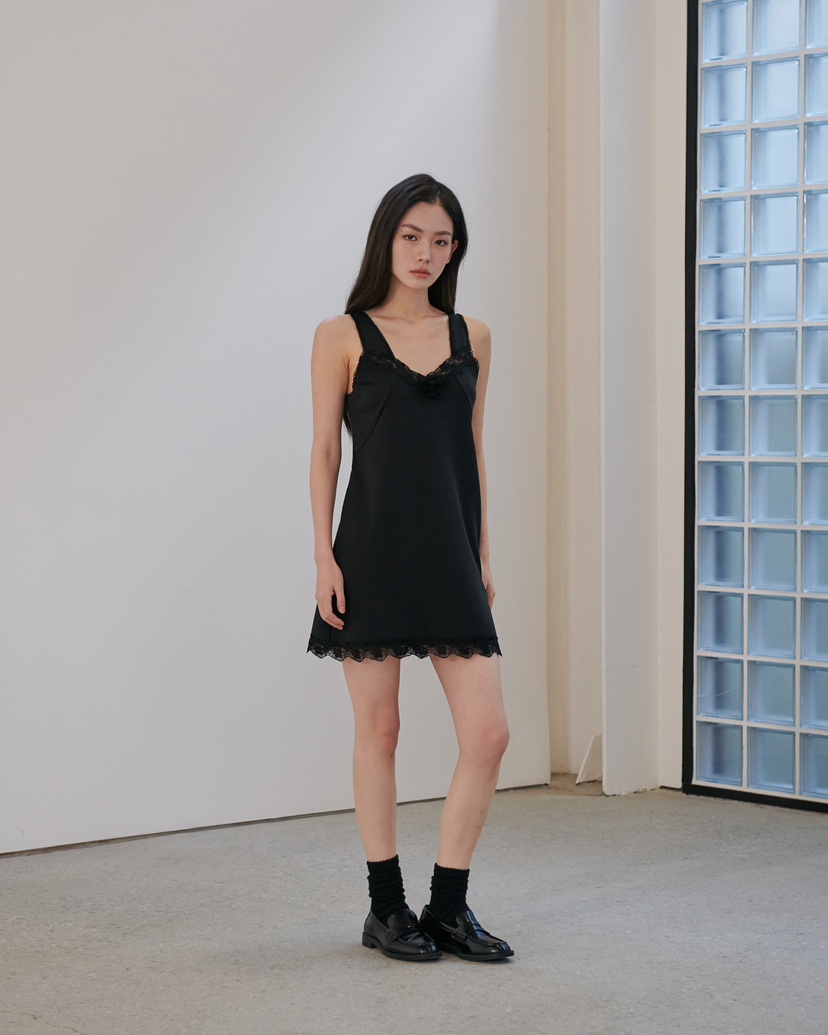 STAGE東大門實拍女士新款推薦時尚26春夏職業熱賣休閑連衣裙STAGE連衣裙