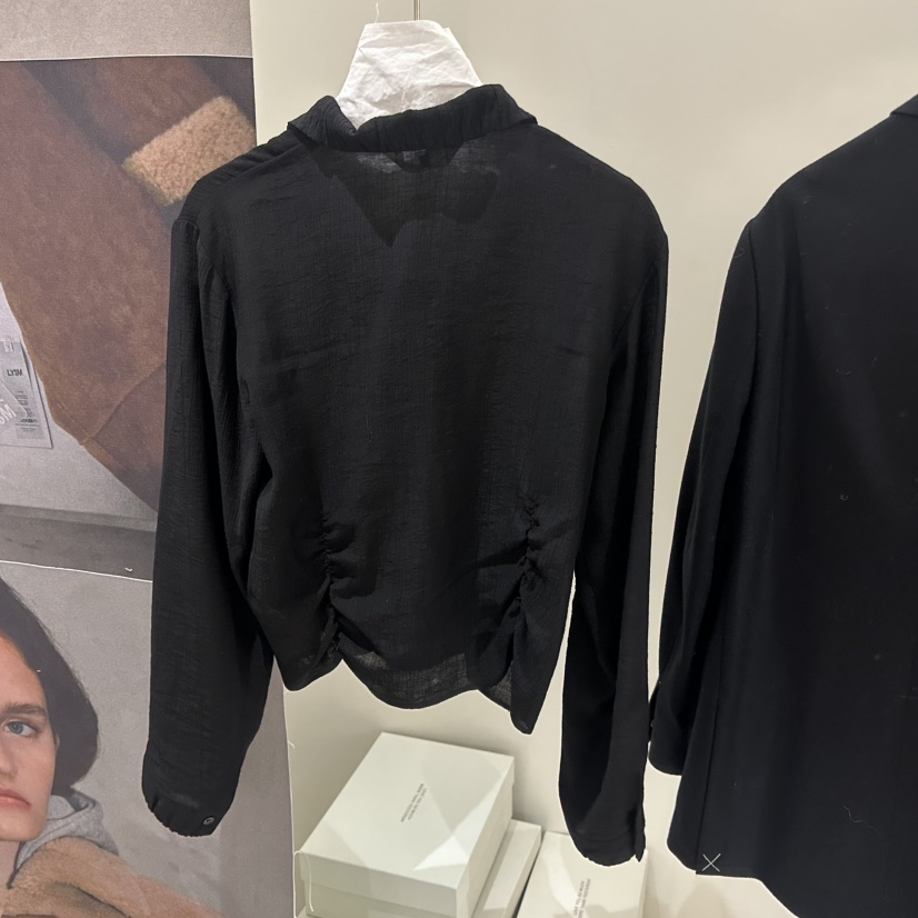 LOVE YOU SO MUCH/MORE THAN YESTERDAY東大門實拍女裝新款推薦襯衫蕾絲衫LYSM/MORE THAN YESTERDAY襯衫/蕾絲衫