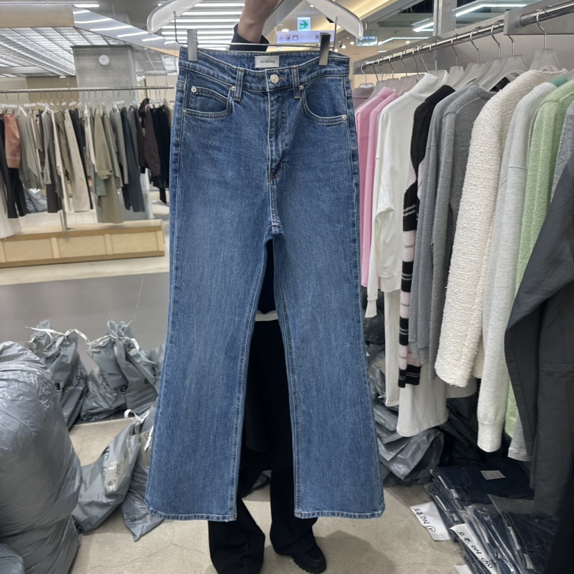 HELVETICA東大門實拍女裝新品時尚推薦真品休閑人氣牛仔褲HELVETICA牛仔褲圖色1