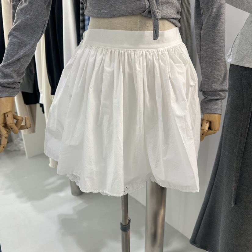 AHOY東大門實拍女裝新款熱賣時尚職業推薦休閑人氣裙褲蕾絲AHOY裙褲圖色1