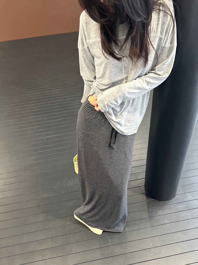 ME MO東大門代購女裝新品熱賣真品時尚職業人氣26春夏長裙ME MO長裙