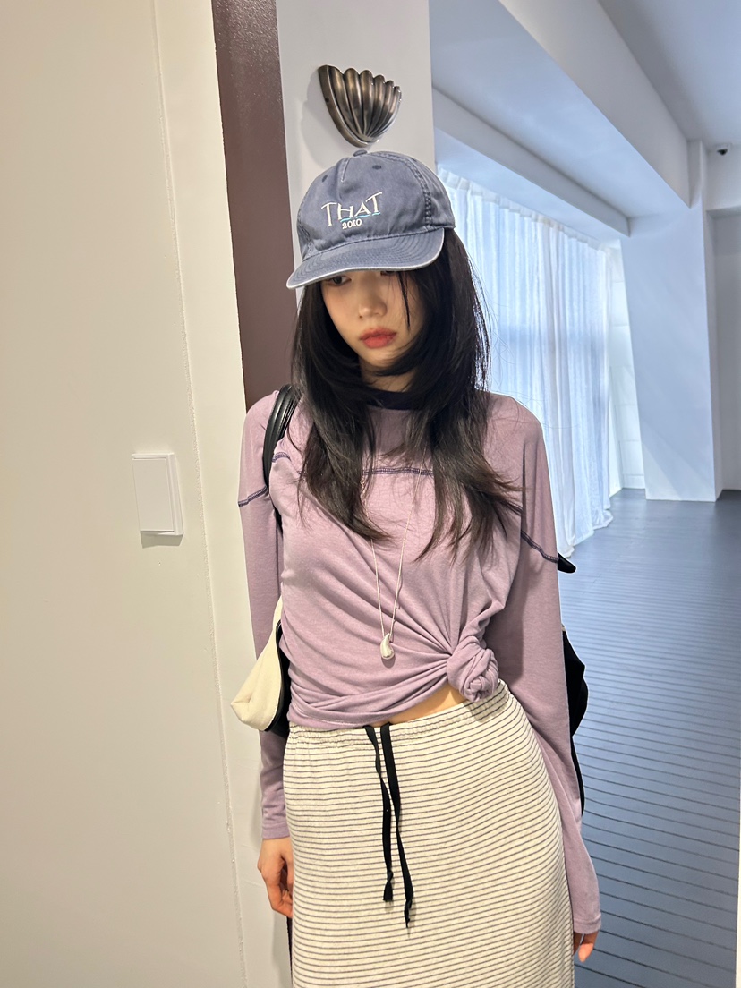 ME MO韓國代購女裝新品26春夏熱賣休閑人氣長袖T恤不含包ME MO長袖T恤圖色2