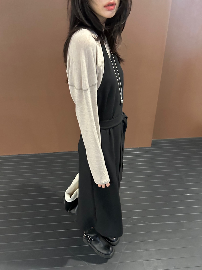 ME MO韓國直郵女士新品時尚真品連衣裙不含內搭系帶長款ME MO連衣裙