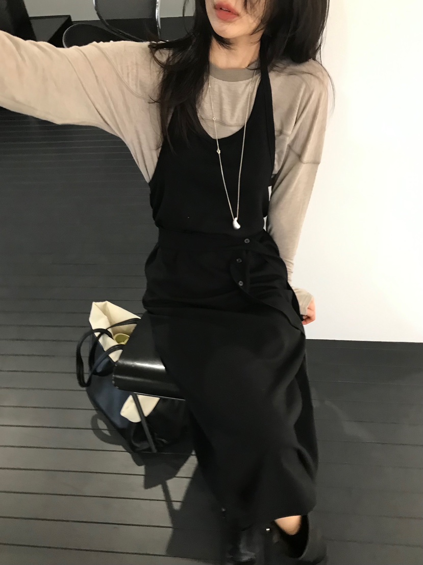 ME MO韓國直郵女士新品時尚真品連衣裙不含內搭系帶長款ME MO連衣裙