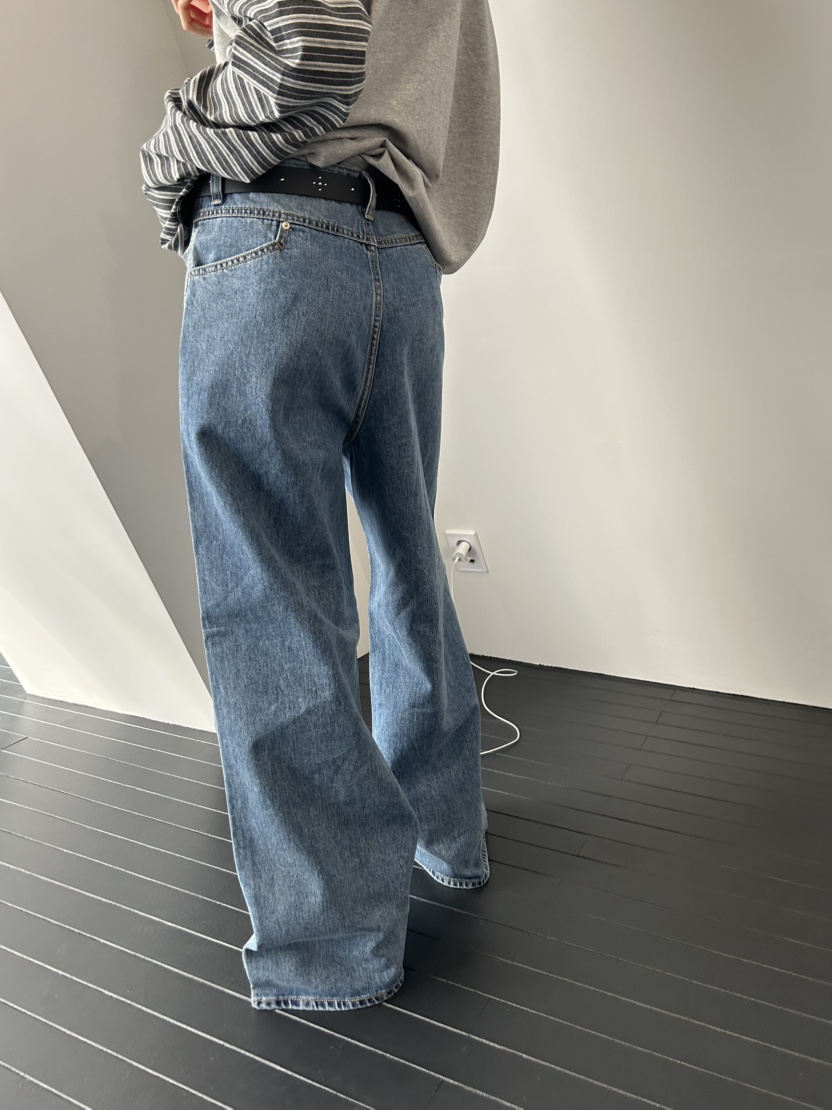 ME MO韓國代購女裝新款真品人氣休閑時尚推薦熱賣牛仔褲ME MO牛仔褲