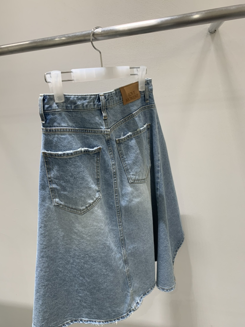 LOVE MOMENT韓國直郵女士新款休閑職業人氣半身裙中短裙LOVE MOMENT半身裙/中短裙