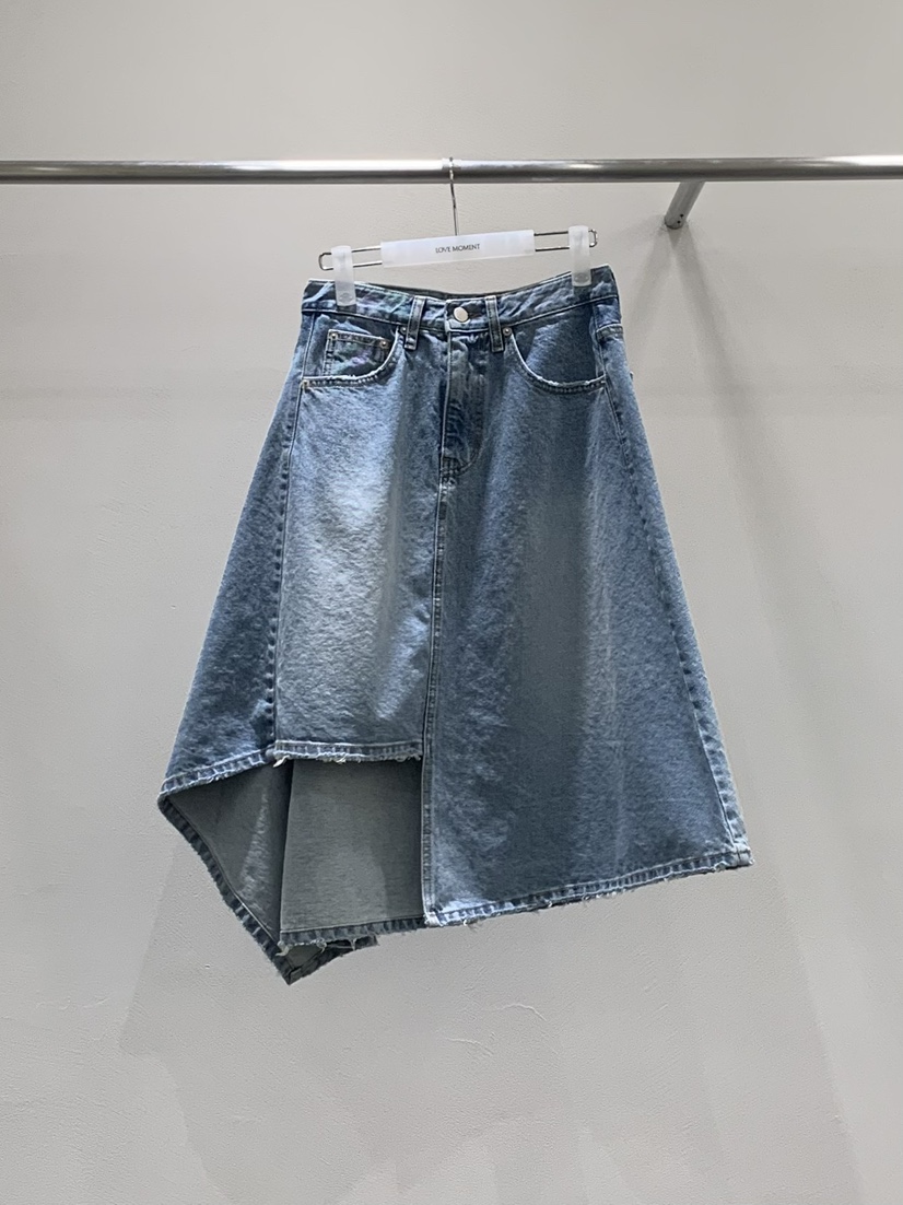 LOVE MOMENT韓國直郵女士新款休閑職業人氣半身裙中短裙LOVE MOMENT半身裙/中短裙圖色1