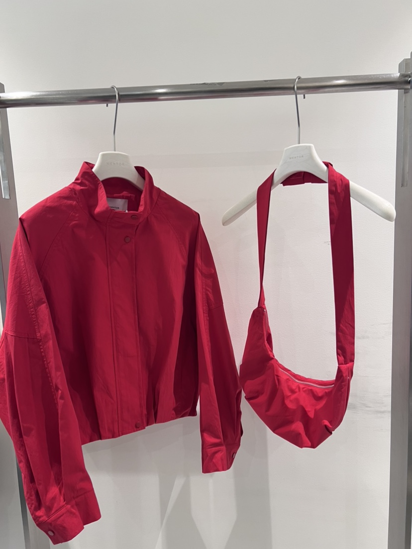 MENTOR東大門直郵女裝新款時尚休閑推薦職業熱賣夾克含包MENTOR夾克