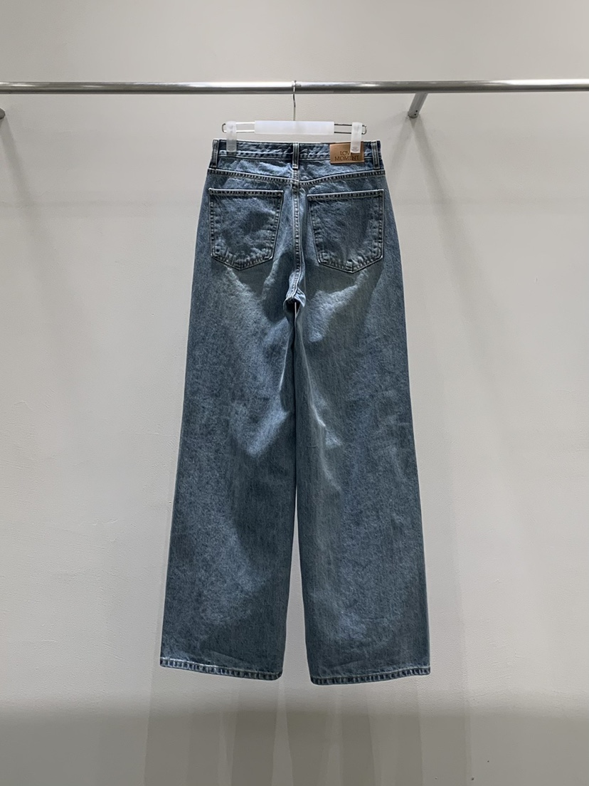 LOVE MOMENT韓國直郵女士新品推薦26春夏時尚熱賣牛仔褲LOVE MOMENT牛仔褲