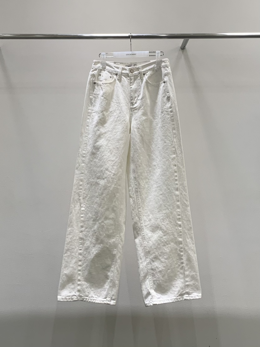 LOVE MOMENT韓國直郵女士新品推薦26春夏時尚熱賣牛仔褲LOVE MOMENT牛仔褲圖色2