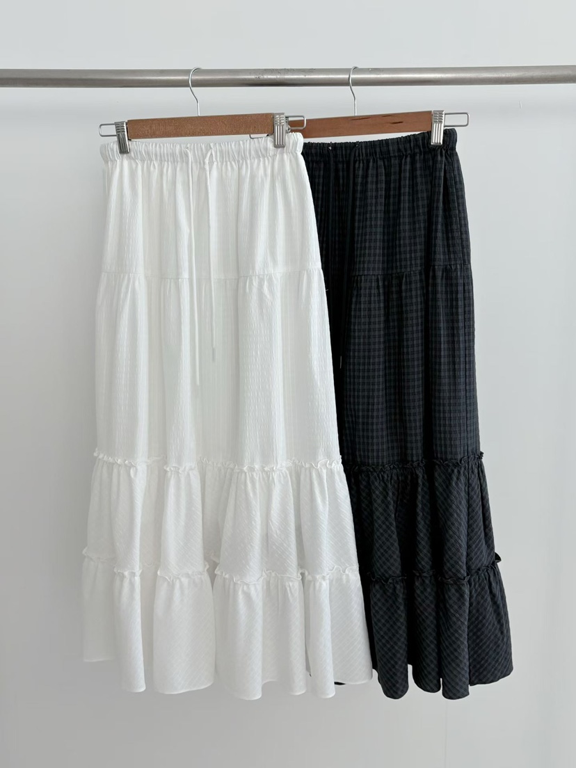 BINUS東大門實拍女裝新款推薦時尚職業休閑26春夏人氣長裙BINUS長裙