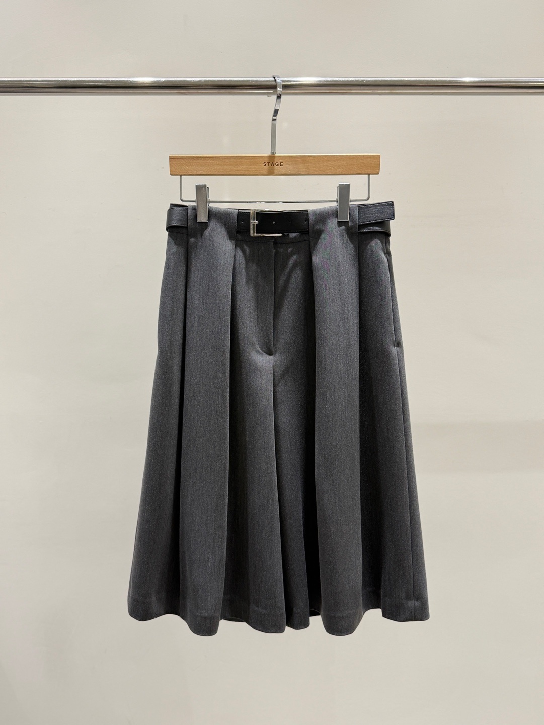 STAGE韓國代購女士新款熱賣人氣推薦真品職業時尚26春夏短褲STAGE短褲圖色2