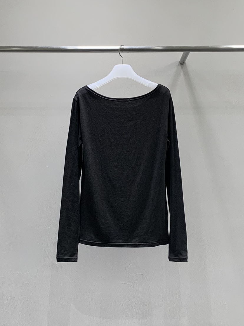 LOVE MOMENT東大門實拍女裝新品熱賣休閑人氣26春夏長袖T恤LOVE MOMENT長袖T恤