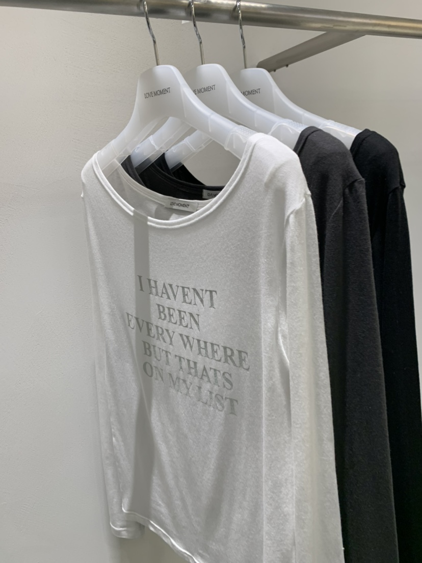 LOVE MOMENT東大門實拍女裝新品熱賣休閑人氣26春夏長袖T恤LOVE MOMENT長袖T恤