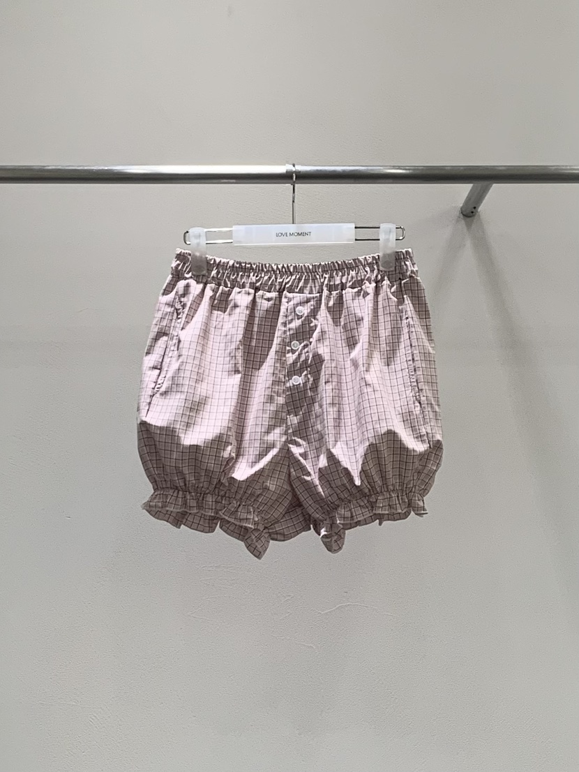LOVE MOMENT東大門代購女士新款人氣26春夏推薦短褲格子LOVE MOMENT短褲圖色1