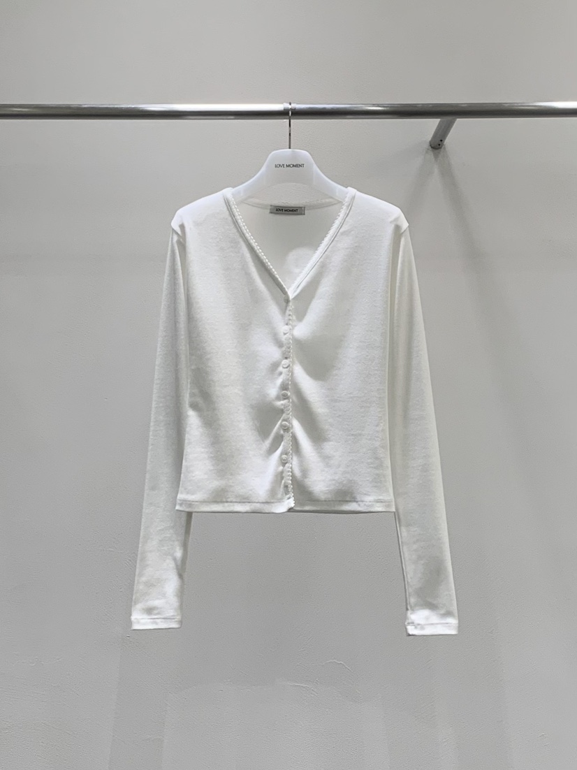 LOVE MOMENT韓國代購女裝新款時尚熱賣人氣推薦針織衫開衫LOVE MOMENT針織衫圖色1