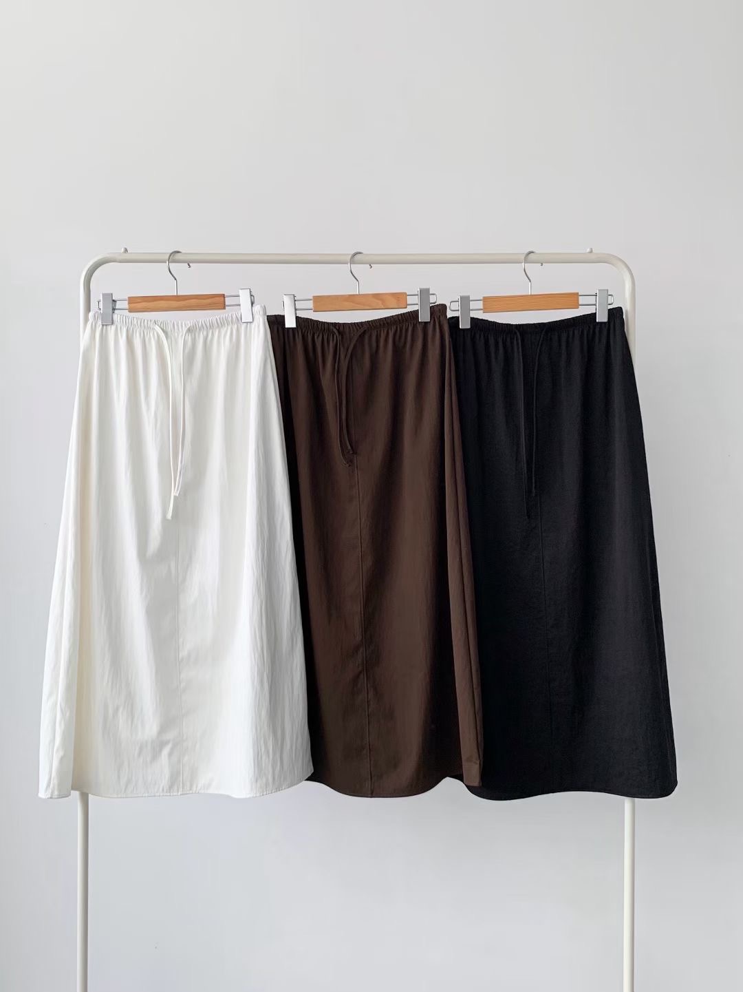 BRAND MARKET-브랜드마켓-T東大門直郵女裝新款職業長裙BRAND MARKET-2件起長裙圖色3左三色