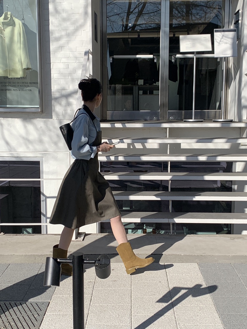 LOGARDEN韓國直郵女裝新款時尚職業推薦26春夏人氣連衣裙LO GARDEN連衣裙