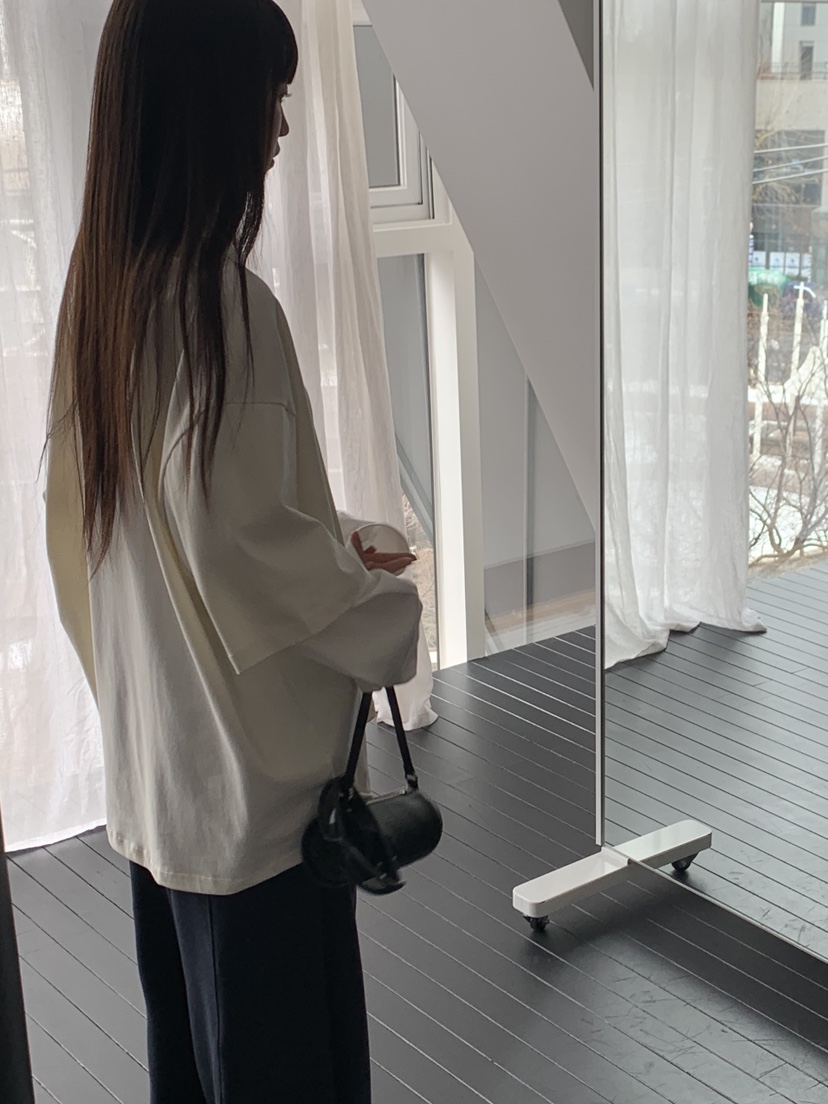 LOGARDEN東大門代購女裝新品時尚人氣休閑熱賣推薦長袖T恤LO GARDEN長袖T恤