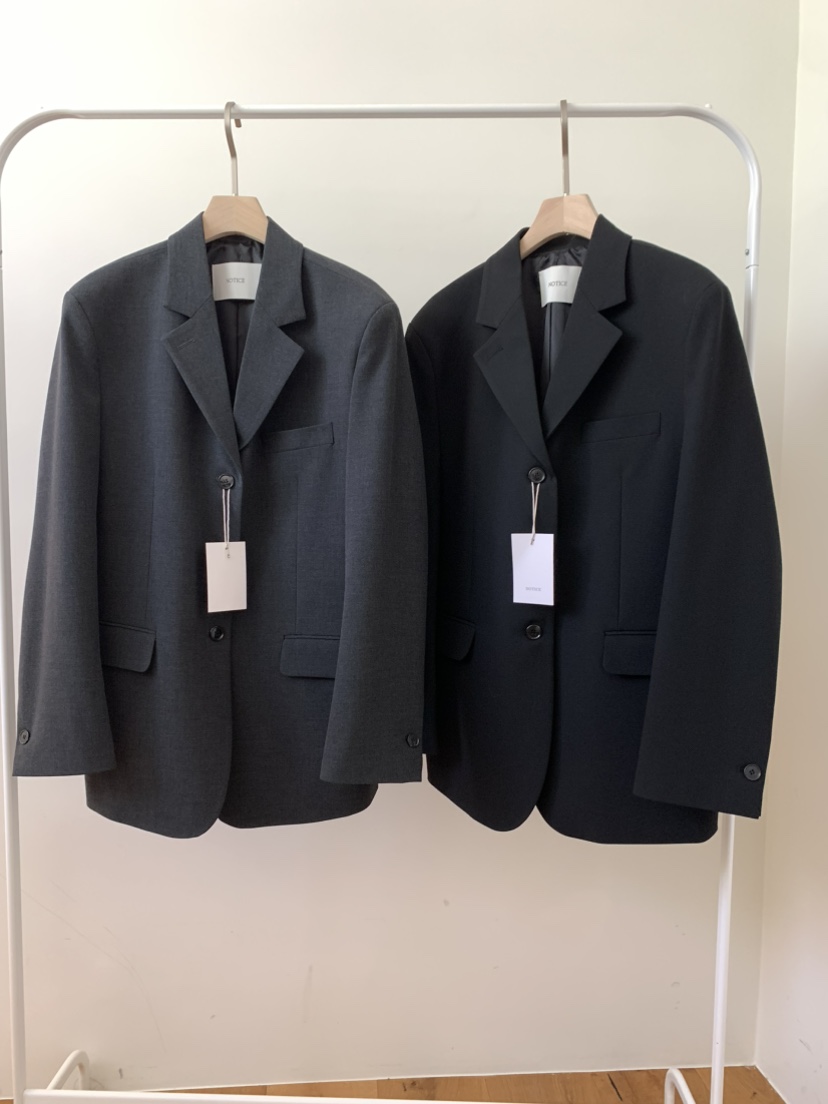 NOTICE東大門代購女裝新款推薦真品職業熱賣時尚人氣夾克NOTICE夾克圖色2左二色