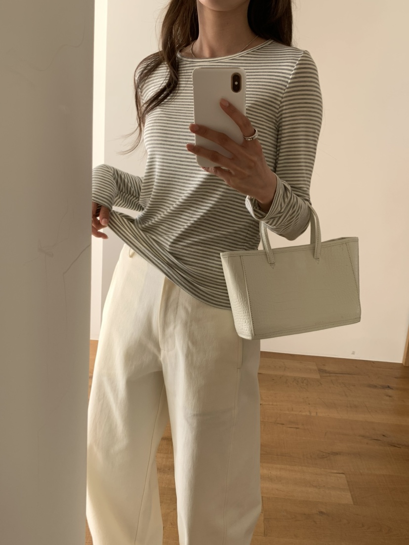 NOTICE東大門實拍女裝新款推薦人氣真品熱賣26春夏長袖T恤NOTICE長袖T恤