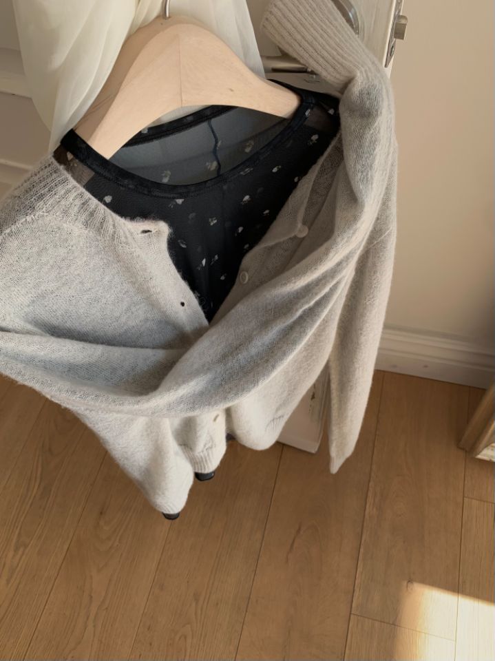 MARE東大門實拍女裝新款26春夏休閑職業長袖T恤不含內搭花朵MARE長袖T恤