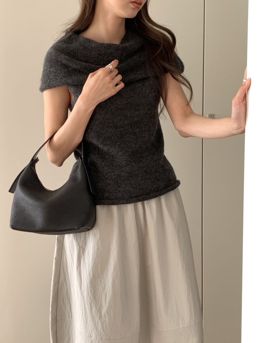 NOTICE東大門實拍女裝新品推薦時尚真品26春夏人氣針織衫NOTICE針織衫