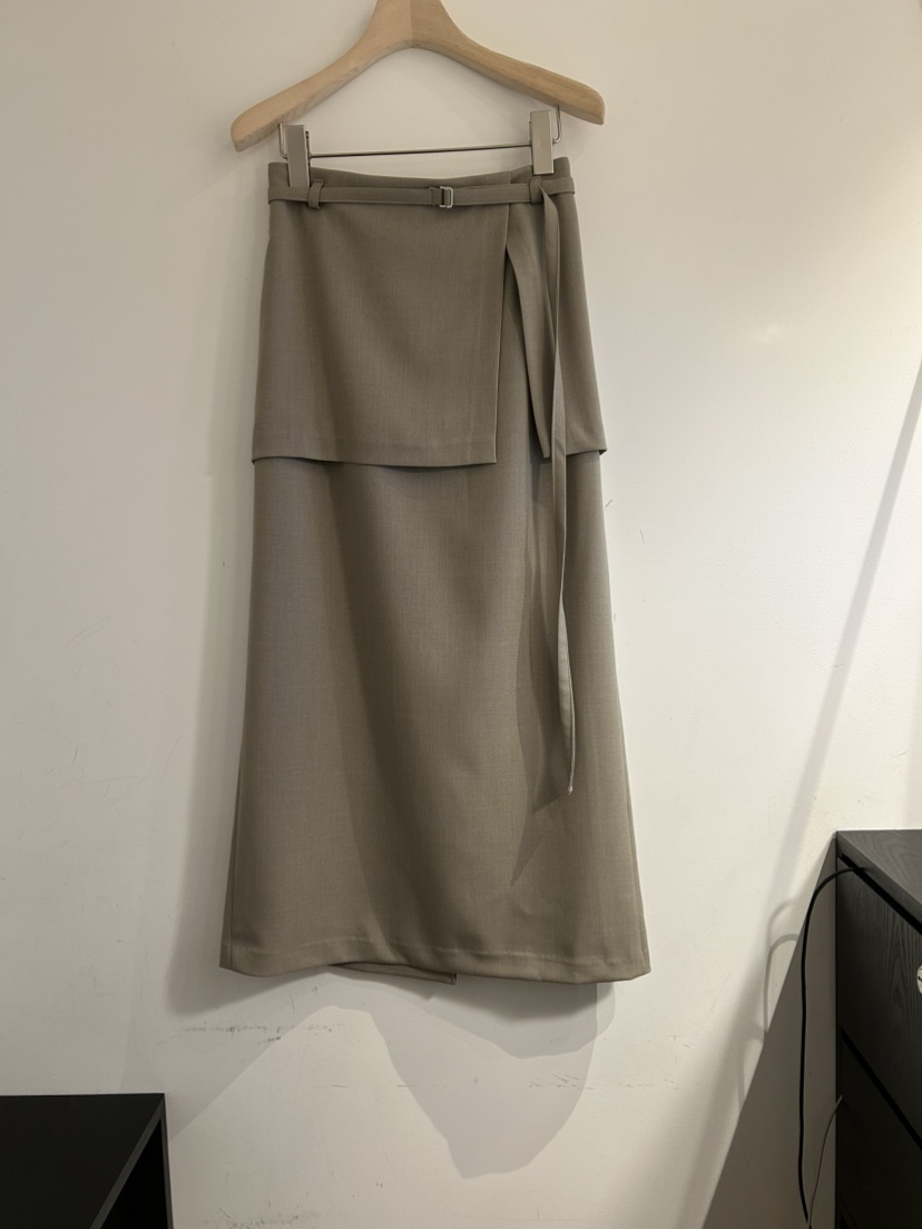 NOTICE東大門直郵女士新款真品26春夏職業長裙含腰帶雙層NOTICE長裙圖色1