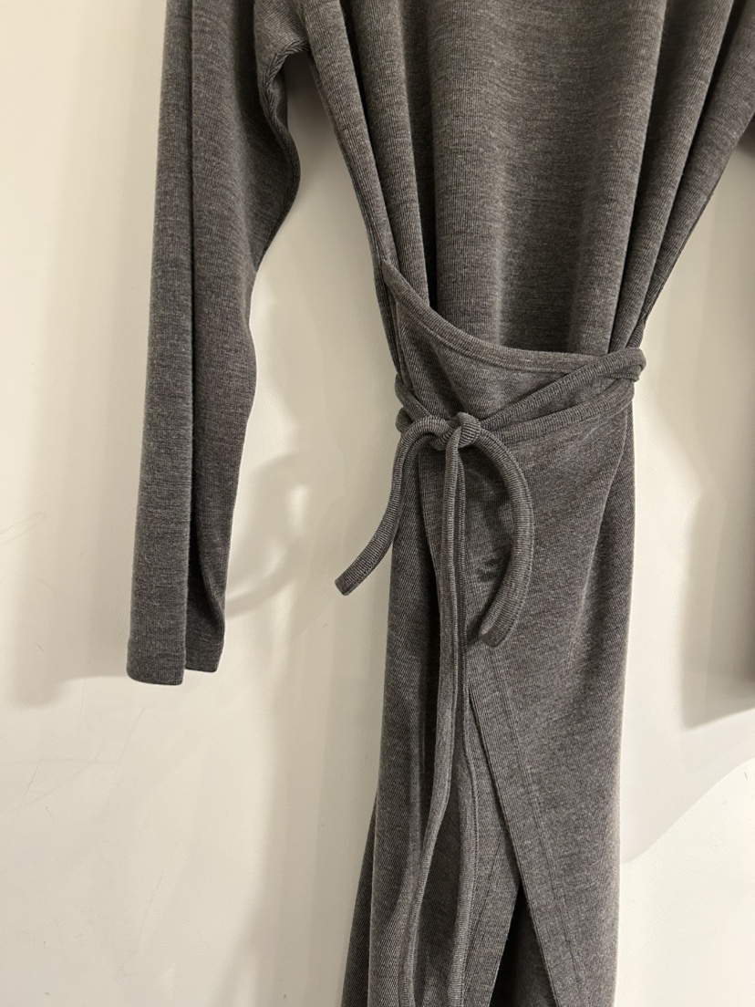 NOTICE韓國直郵女士新款人氣時尚真品熱賣連衣裙裹身裙長款NOTICE連衣裙