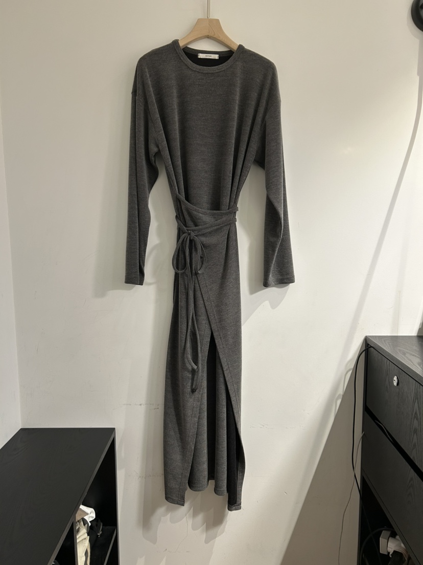 NOTICE韓國直郵女士新款人氣時尚真品熱賣連衣裙裹身裙長款NOTICE連衣裙圖色1