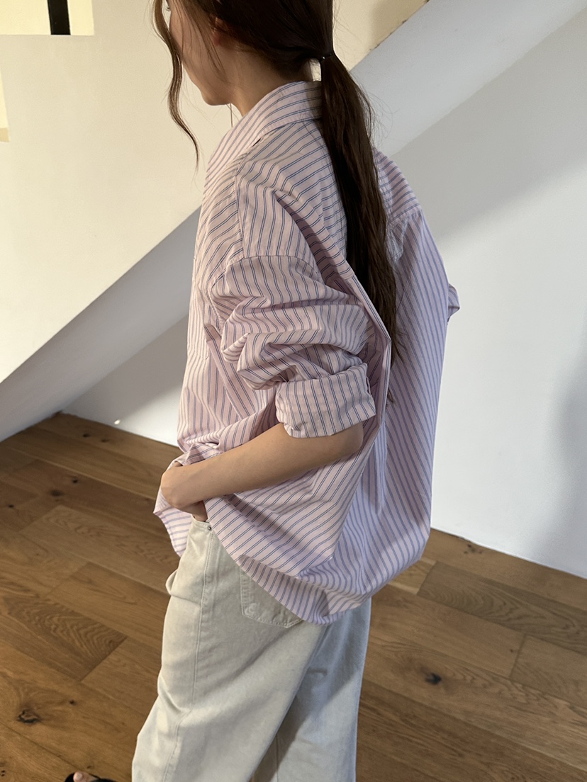 JEONG GAM STUDIOS東大門直郵女士新品熱賣休閑襯衫蕾絲衫JEONG GAM STUDIOS襯衫/蕾絲衫