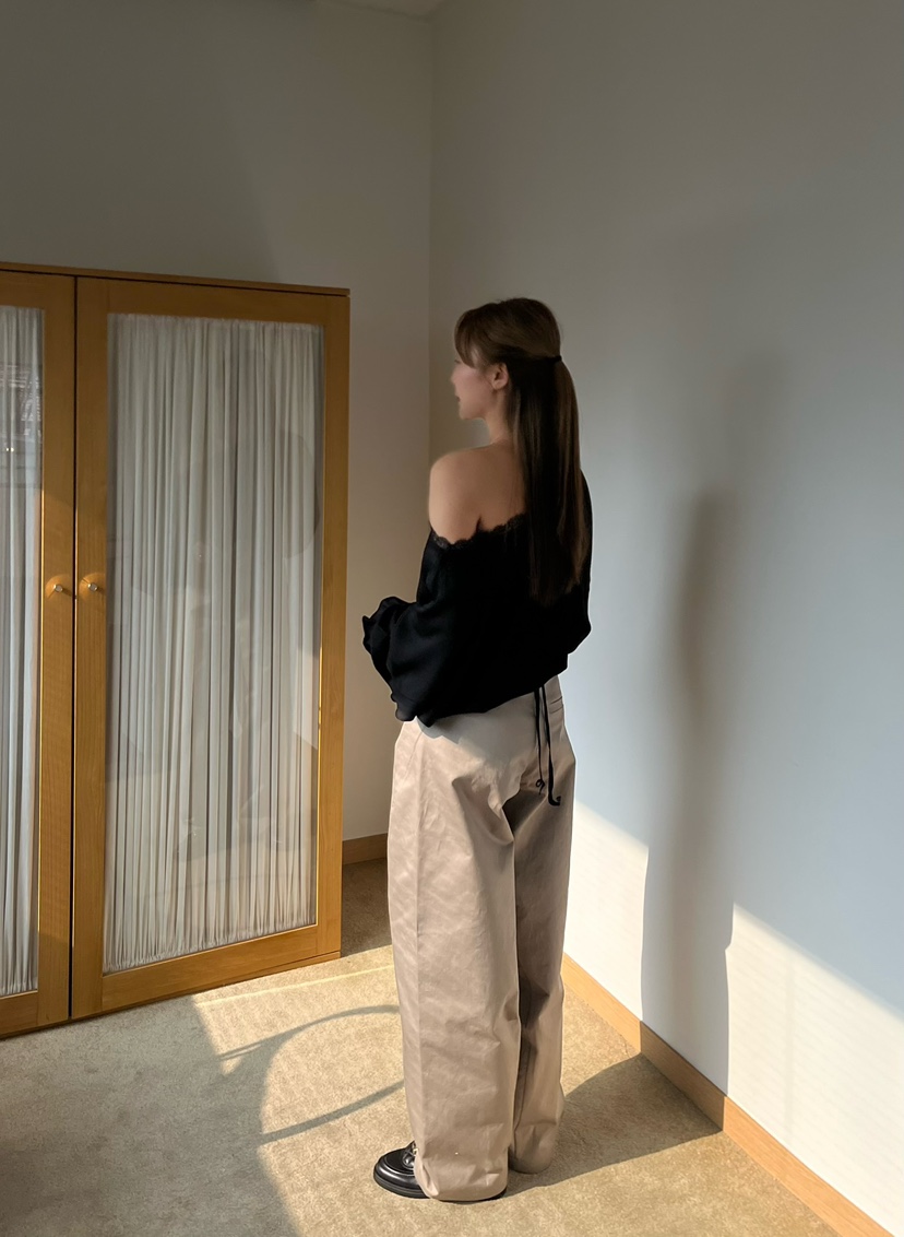 LOVE PULL東大門直郵女士新款真品推薦人氣休閑襯衫蕾絲衫LOVE PULL襯衫/蕾絲衫