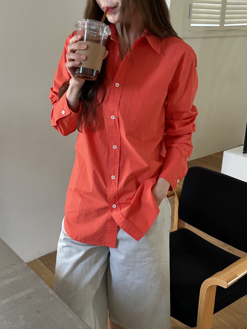 JEONG GAM STUDIOS韓國直郵女裝新款推薦人氣襯衫蕾絲衫JEONG GAM STUDIOS襯衫/蕾絲衫