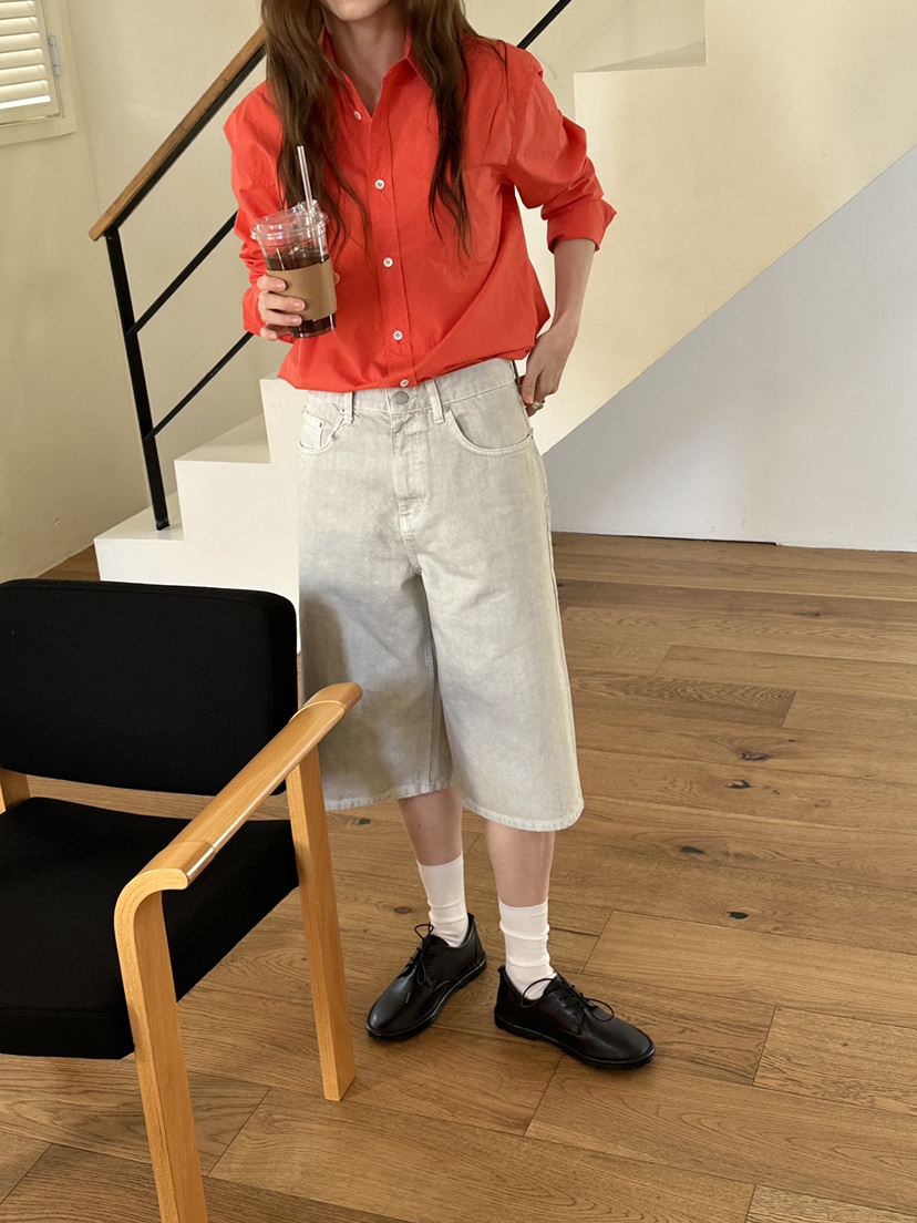 JEONG GAM STUDIOS韓國直郵女裝新款推薦人氣襯衫蕾絲衫JEONG GAM STUDIOS襯衫/蕾絲衫