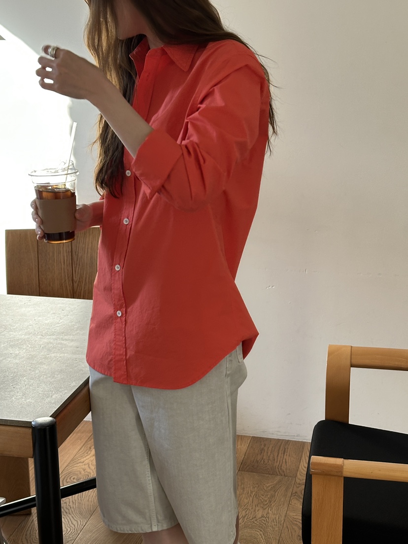 JEONG GAM STUDIOS韓國直郵女裝新款推薦人氣襯衫蕾絲衫JEONG GAM STUDIOS襯衫/蕾絲衫