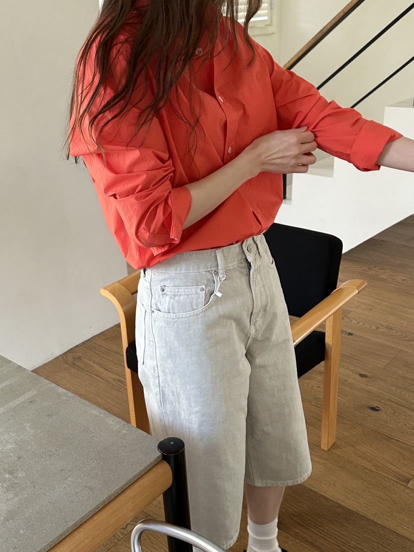 JEONG GAM STUDIOS韓國直郵女裝新款推薦人氣襯衫蕾絲衫JEONG GAM STUDIOS襯衫/蕾絲衫