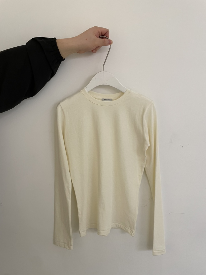 JEONG GAM STUDIOS韓國代購女士新款職業熱賣推薦長袖T恤JEONG GAM STUDIOS長袖T恤圖色2