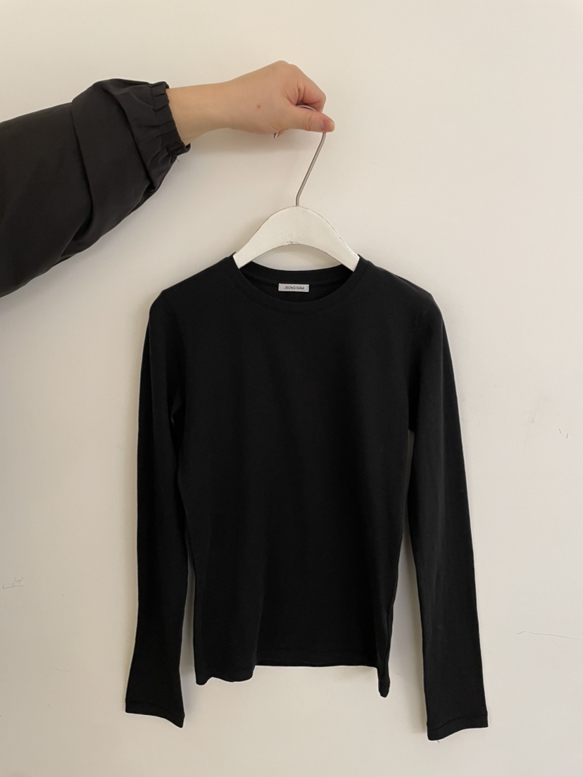 JEONG GAM STUDIOS韓國代購女士新款職業熱賣推薦長袖T恤JEONG GAM STUDIOS長袖T恤圖色3